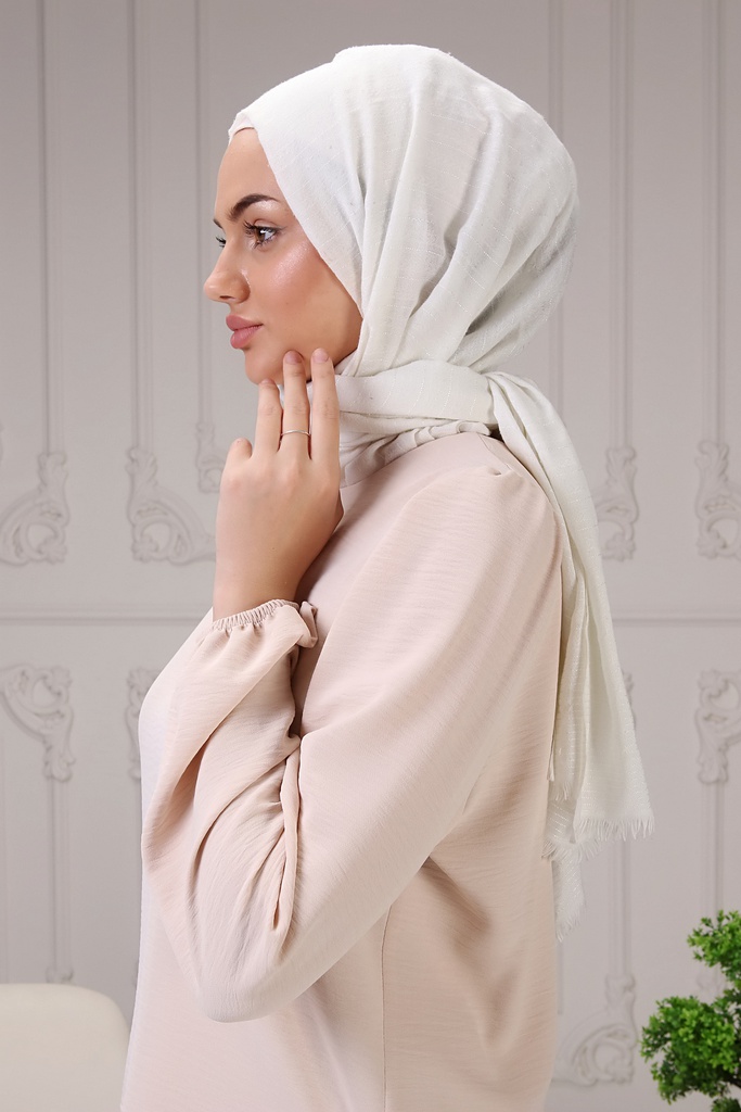 طقم بلوزة بنطلون تنورة